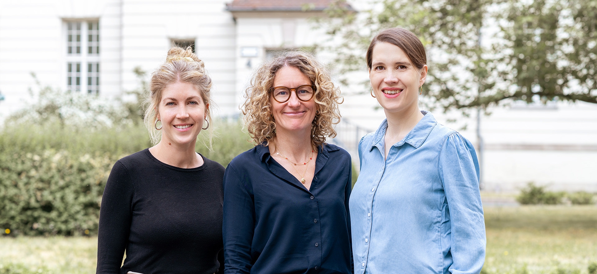 Louise Teschemacher, Prof. Dr. Katharina Schmitt und Priv.-Doz. Dr. med. Constanze Pfitzer